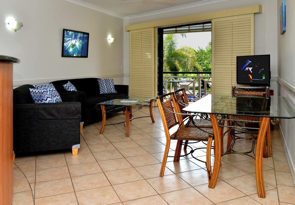 Waterfront Terraces Aparthotel Cairns Exterior photo