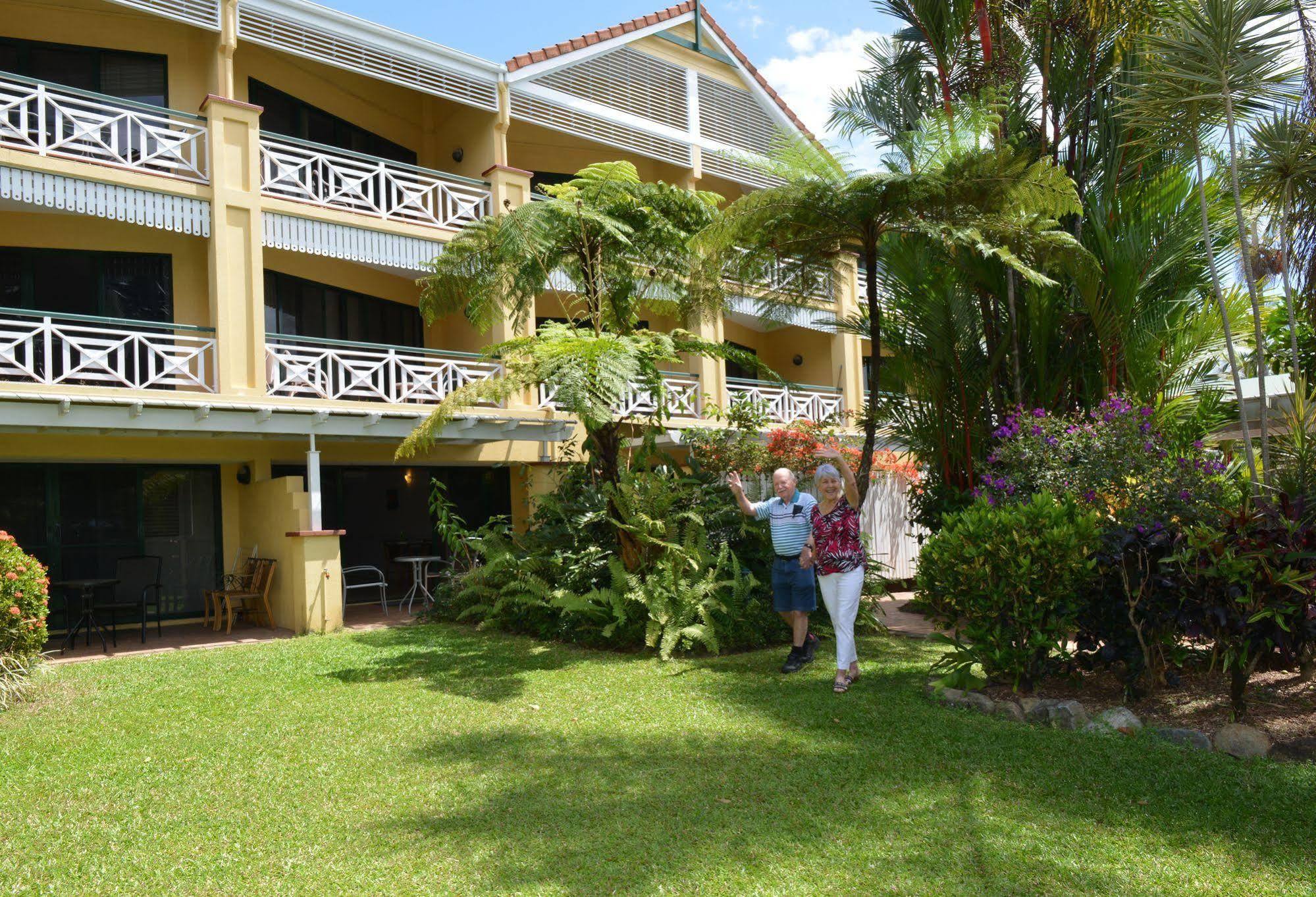 Waterfront Terraces Aparthotel Cairns Exterior photo